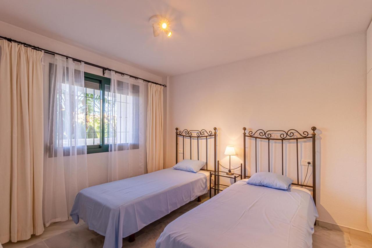 797 Holiday Rentals - Apartamento Frente Al Parque La Paloma Con Piscina Benalmádena Dış mekan fotoğraf